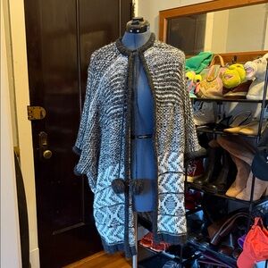 Aerie Chic Black and White Knit Cape